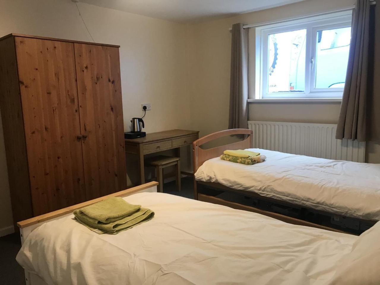 Hafan Y Coed Bed and Breakfast Abercraf Exteriör bild