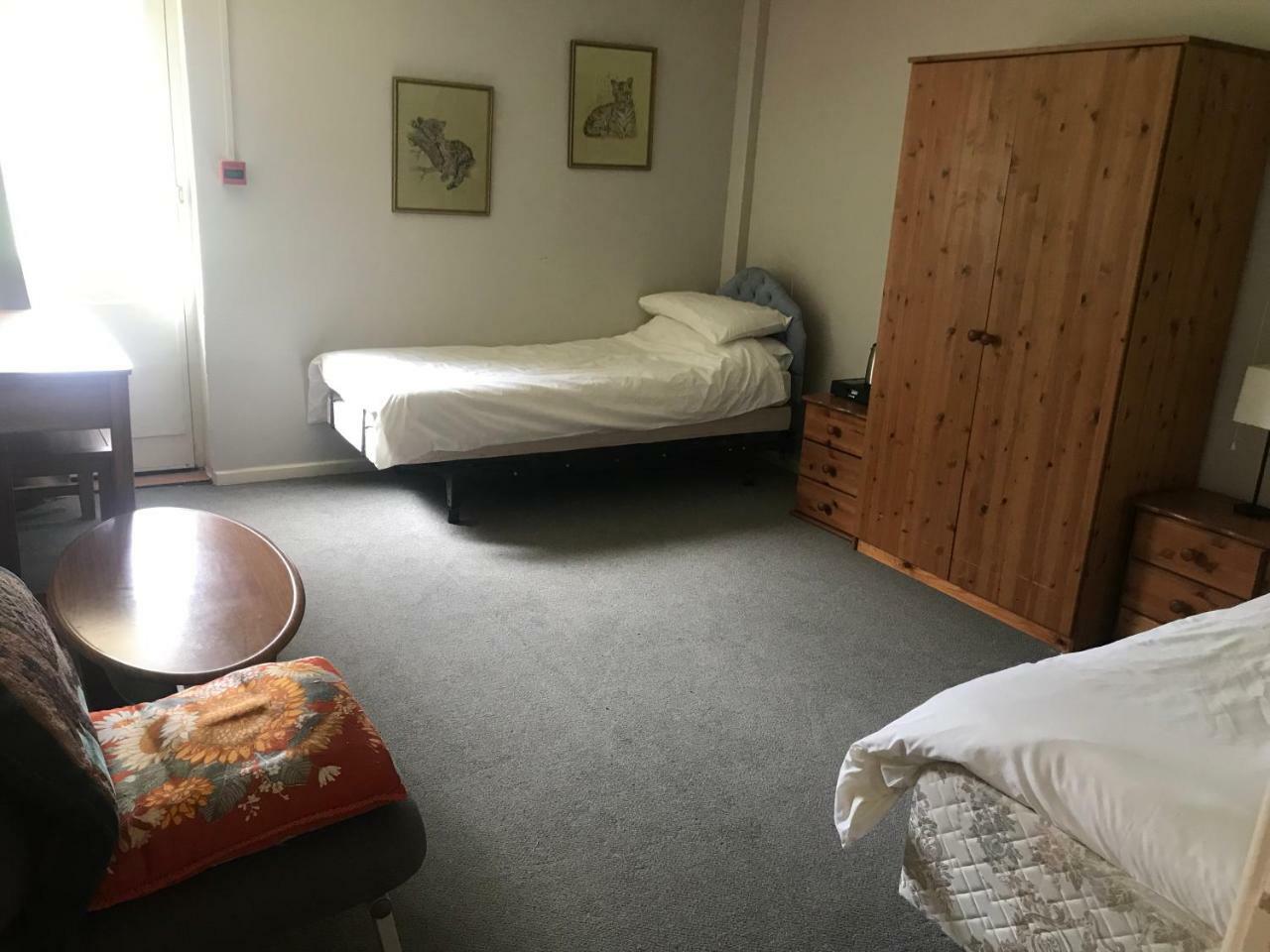 Hafan Y Coed Bed and Breakfast Abercraf Exteriör bild